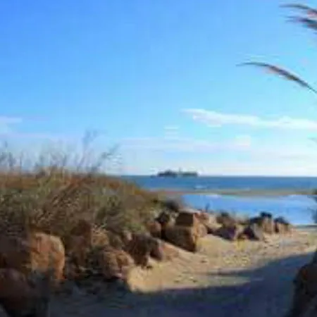 Studio In With Balcony 200 M From The Beach آجد